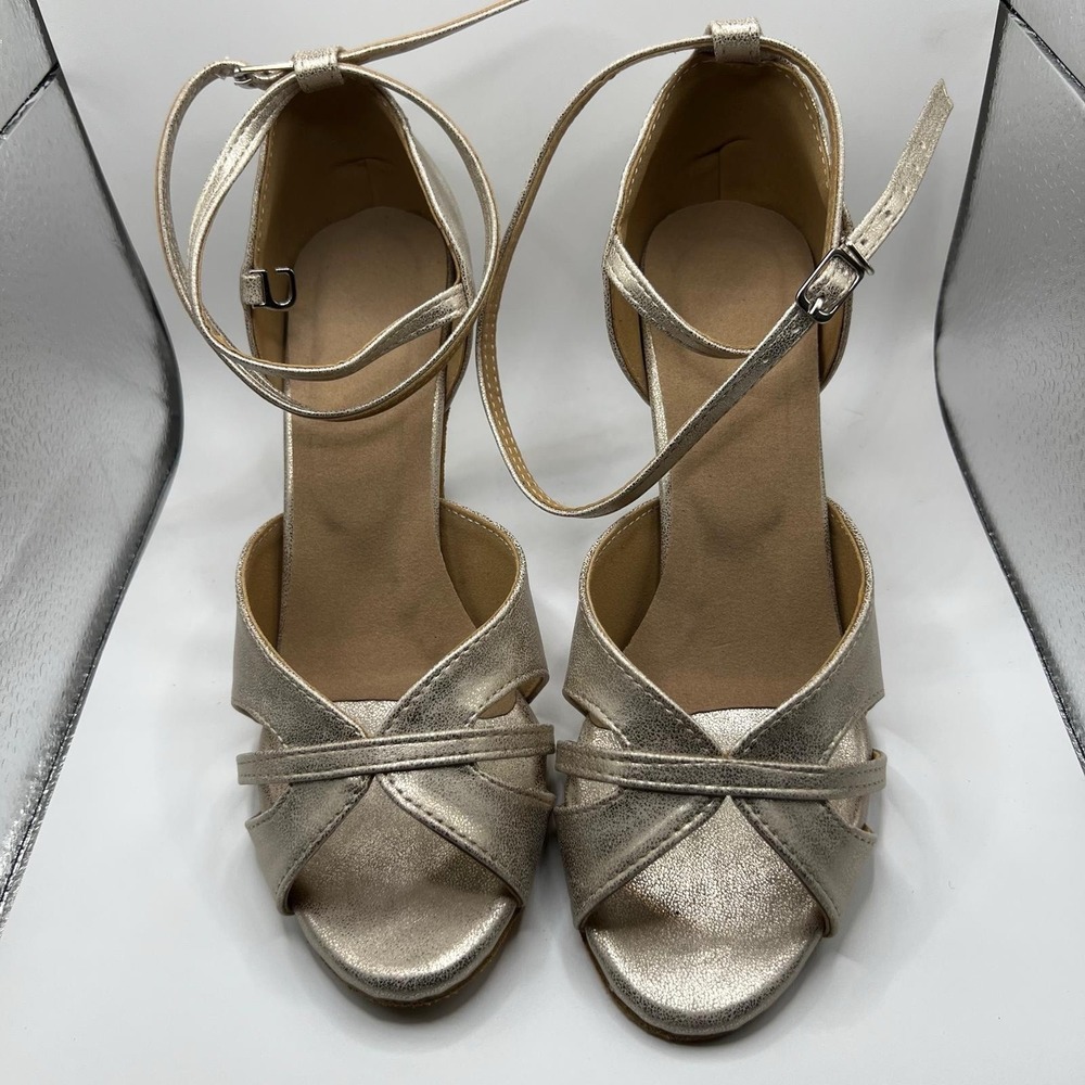 NEW Dance And Sway Women's Size 8.5 Silver Shoes Slim Heel 3.3"
